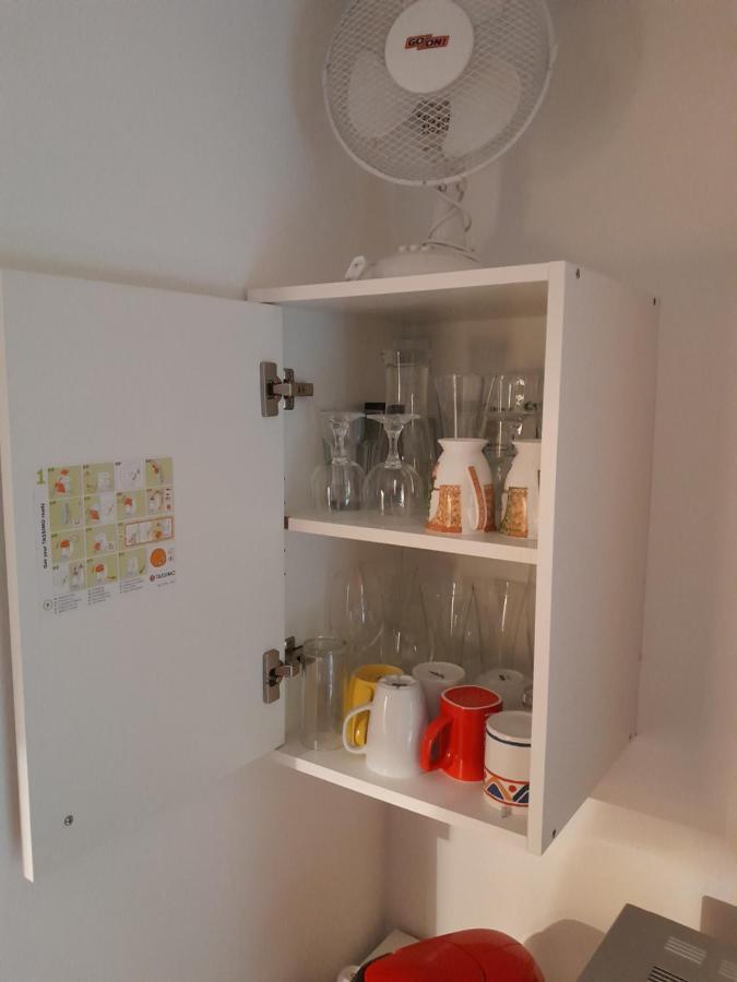 Apartment Mit Kueche Und Balkon Oder Terrasse, Ruhig Und Gut Erreichbar 피딩 외부 사진