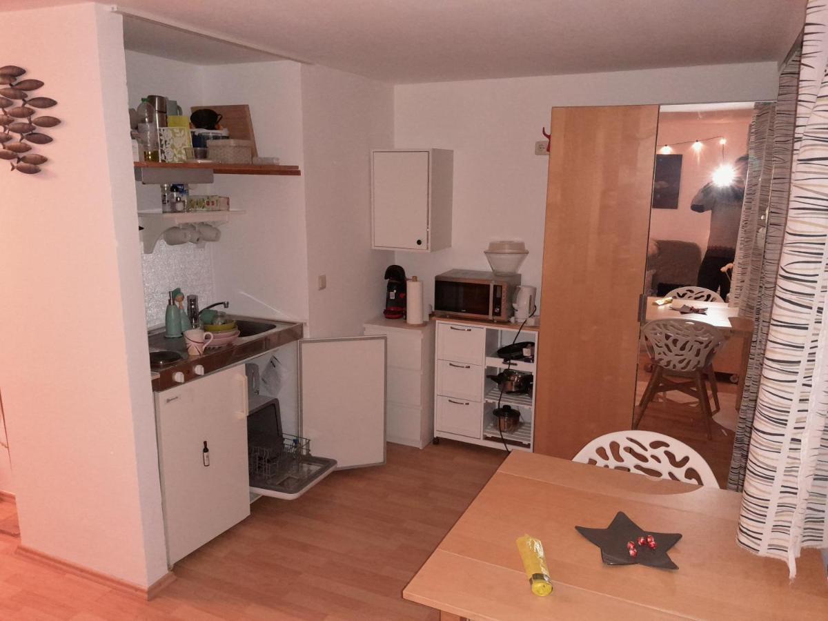 Apartment Mit Kueche Und Balkon Oder Terrasse, Ruhig Und Gut Erreichbar 피딩 외부 사진