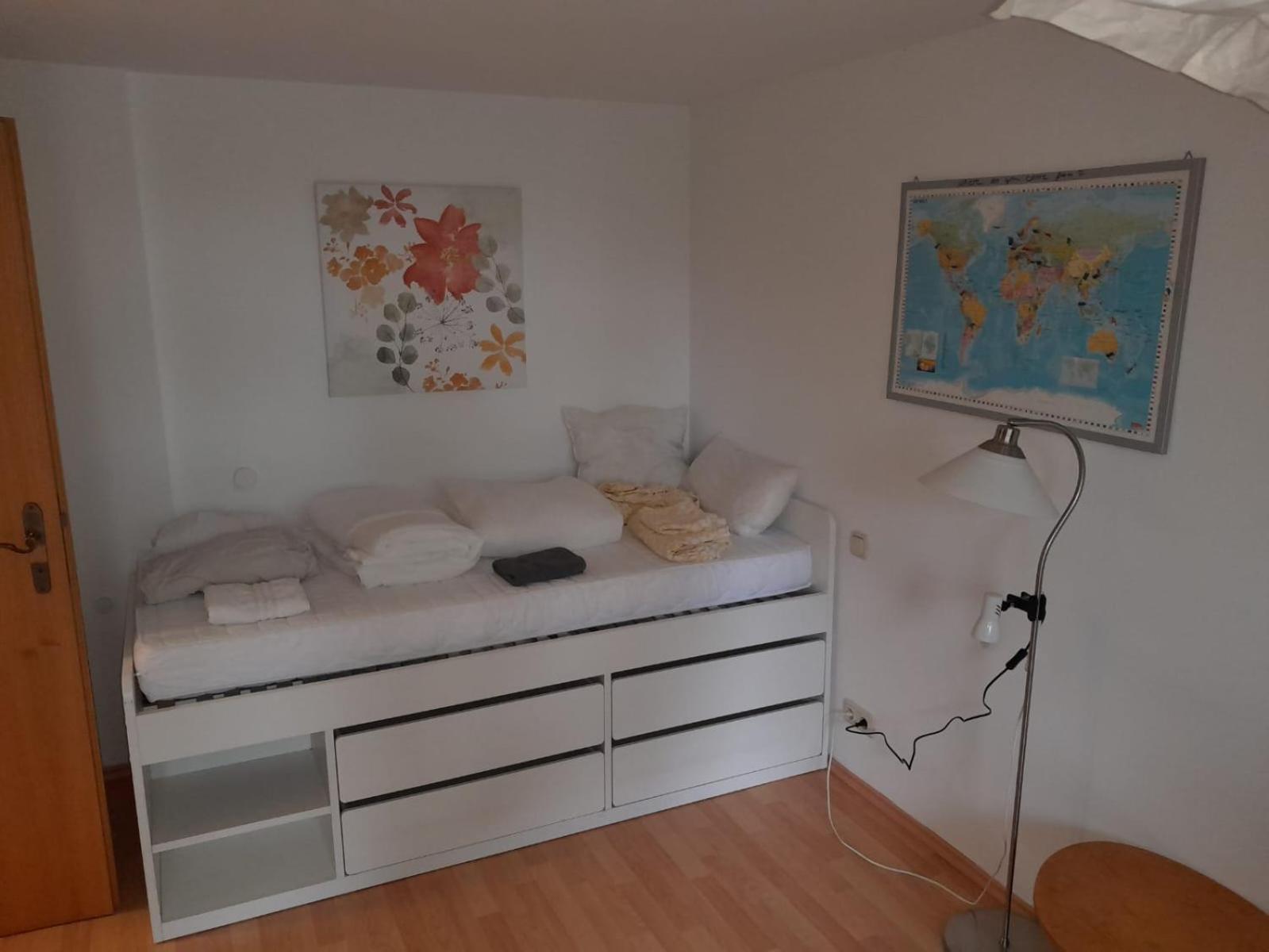 Apartment Mit Kueche Und Balkon Oder Terrasse, Ruhig Und Gut Erreichbar 피딩 외부 사진