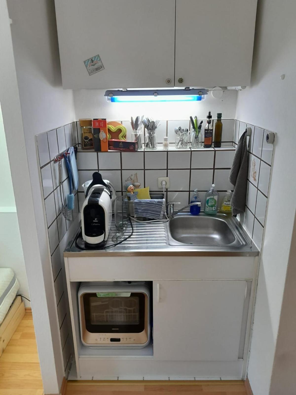 Apartment Mit Kueche Und Balkon Oder Terrasse, Ruhig Und Gut Erreichbar 피딩 외부 사진