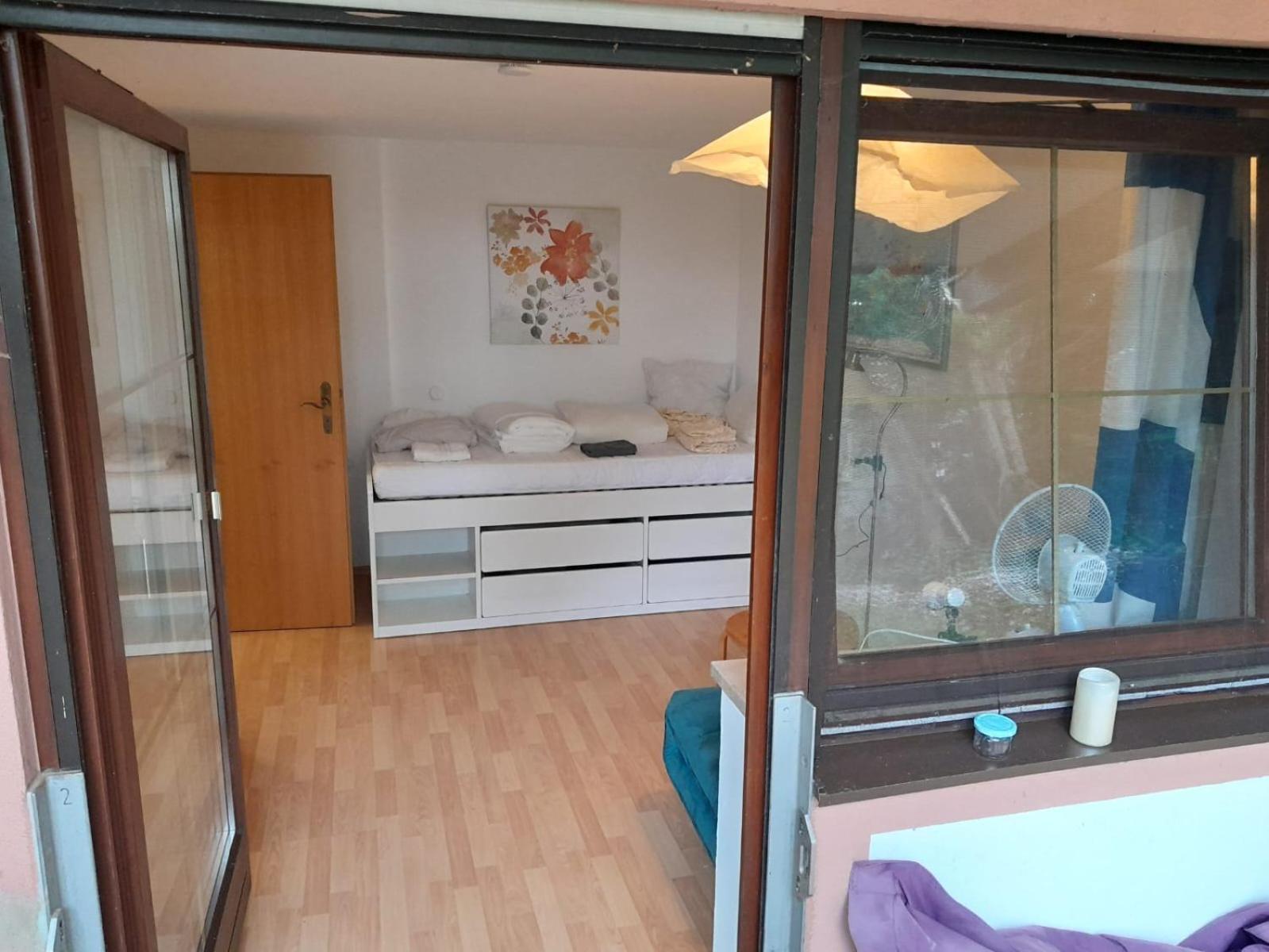 Apartment Mit Kueche Und Balkon Oder Terrasse, Ruhig Und Gut Erreichbar 피딩 외부 사진